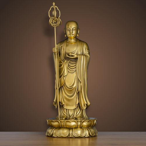 地藏王菩萨是如来佛主吗 到底是个什么神