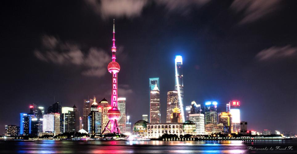 描写上海美丽夜景的句子有哪些