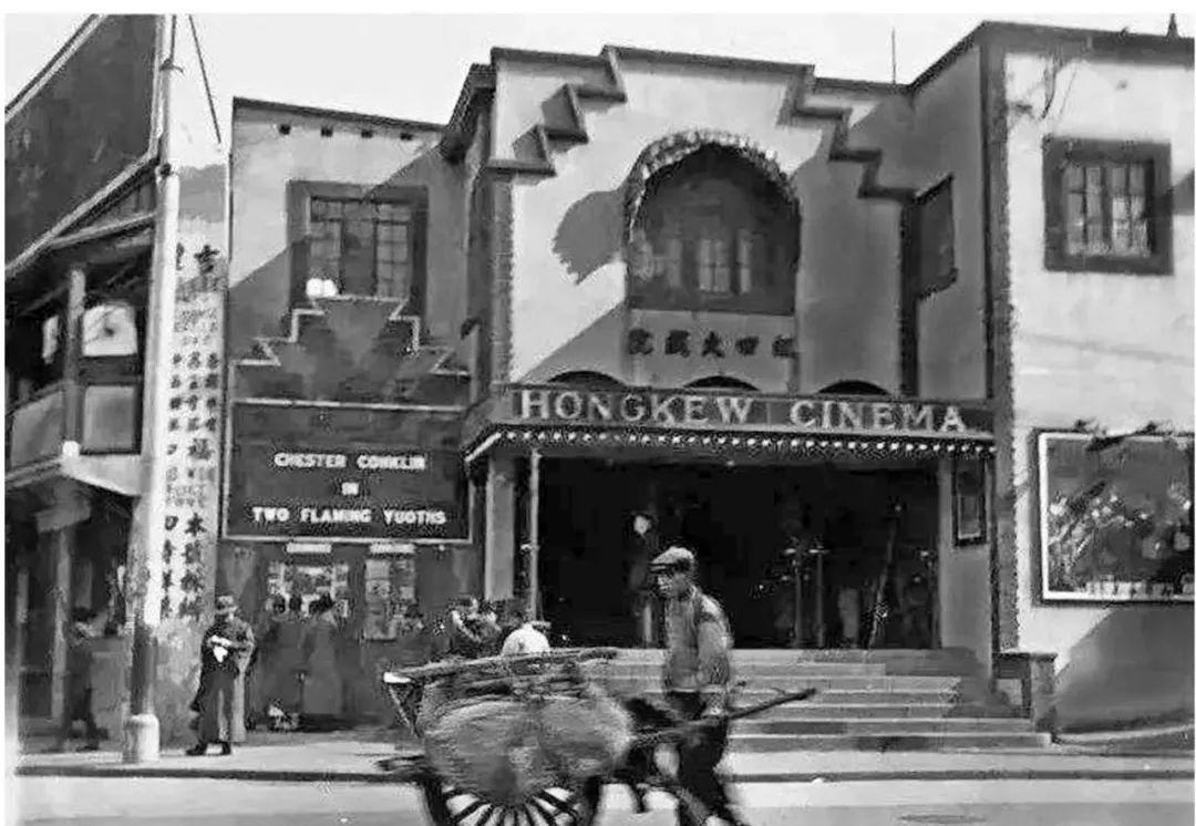 上海哪家电影院最早建成对外开放