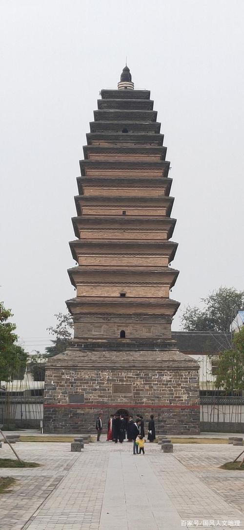 天宁寺三圣塔的建造历史