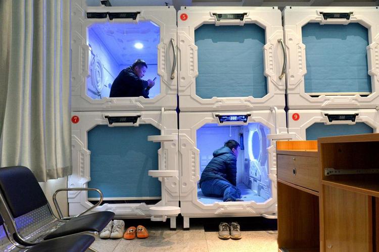 一建太空舱可以住两个人人吗