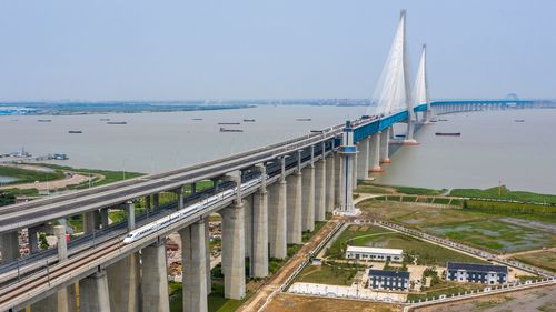 苏通大桥可以通高铁吗
