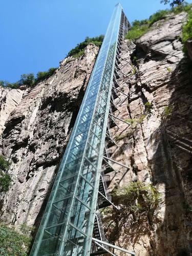 杭州可以乘电梯的山