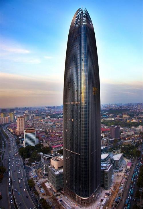 济南超过100米以上的大楼