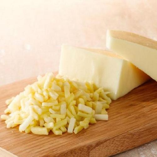 马苏里拉奶酪为什么闻着臭臭的