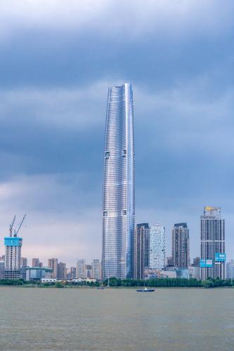 武汉第一高楼多少米