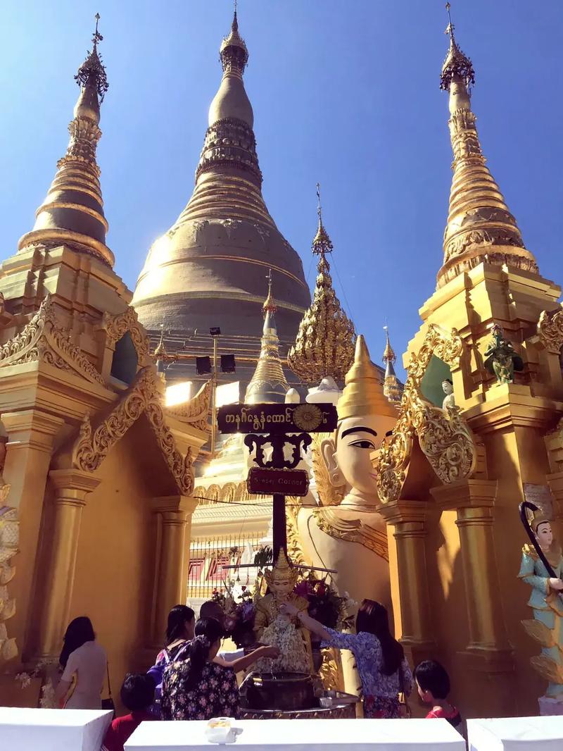 缅甸最著名的三座佛塔