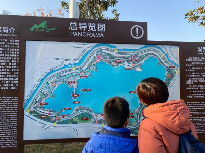 杭州南湖公园从哪个门进比较好