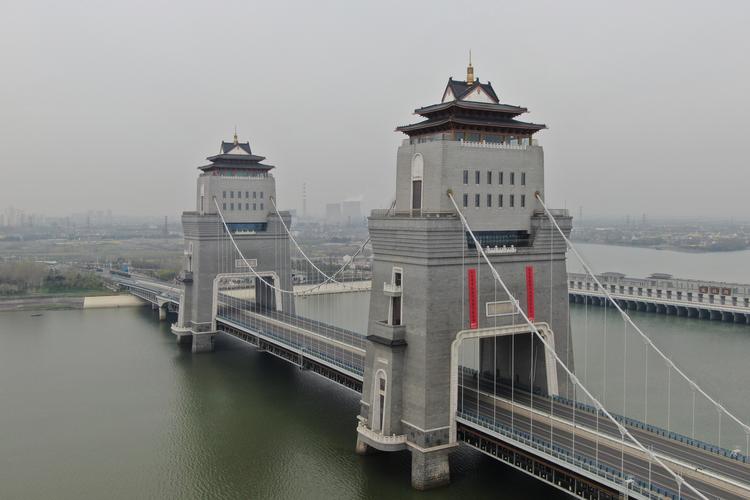 扬州万福大桥怎么上去
