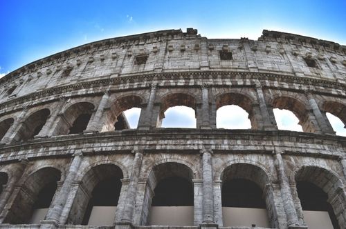 罗马大斗兽场建筑最底层是什么柱