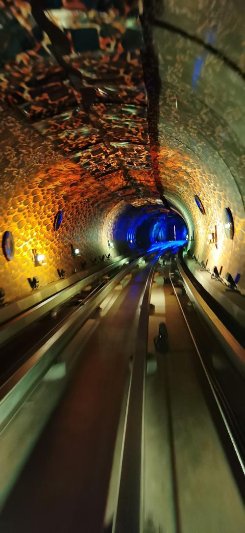 上海外滩观光隧道是谁设计的