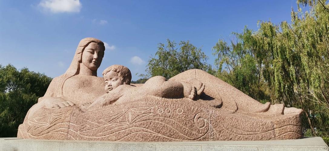 黄河母亲雕塑它表达了人们怎样的情感