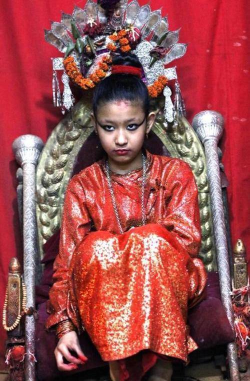 尼泊尔圣女是干什么的