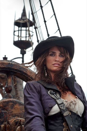 加勒比海盗女海盗的扮演者