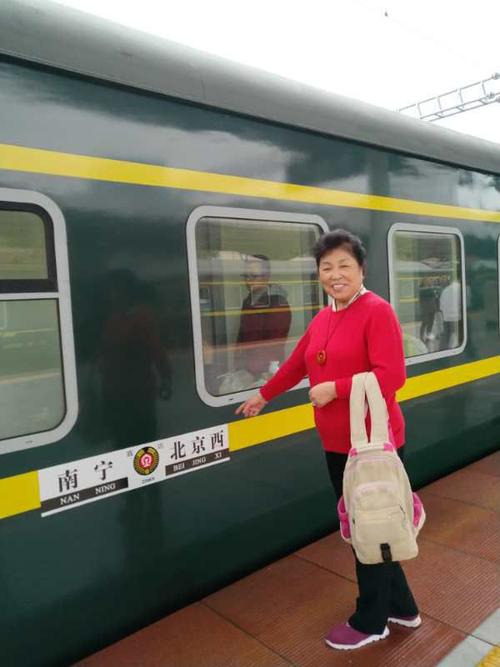 南宁有旅游团坐火车去越南